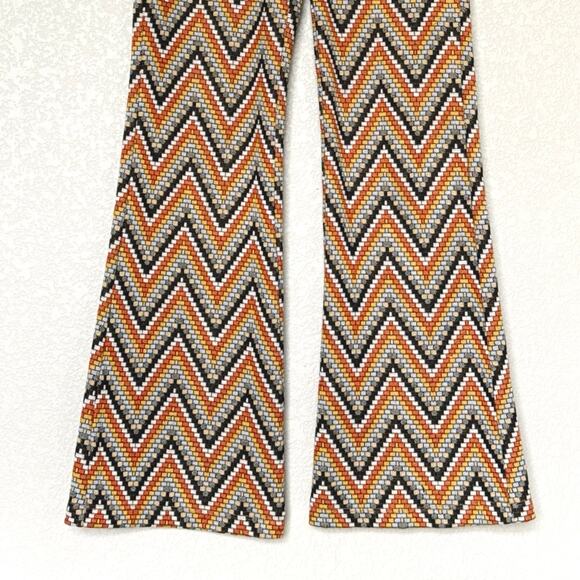 Urban Outfitters Bryn Pull-On Flare Pant in Orange Zigzag Womens Size Small - Picture 6 of 10